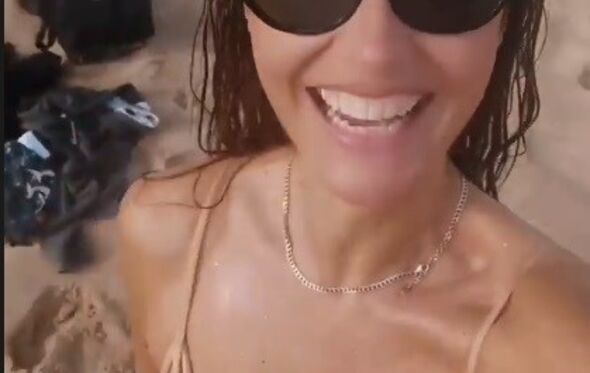 Cristina Ferreira, Ericeira, mergulho de mar, 2022
