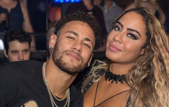 Neymar, Rafaella Santos