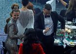 Cristina Ferreira diverte-se na gala da TVI