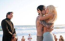 Aqui está: a história do video caseiro de Pamela Anderson e Tommy Lee