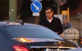 No dia em que é nomeado diretor-geral da TVI, José Eduardo Moniz surge em público no velório de Artur Albarran