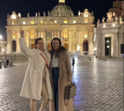 Dolores Aveiro em Roma para encontro secreto com Papa Francisco