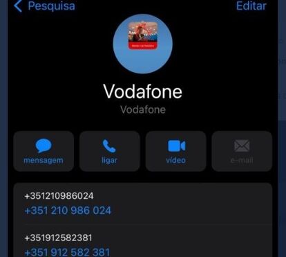 Clientes da Vodafone relatam novos contactos na lista telefónica com nome da operadora após ciberataque