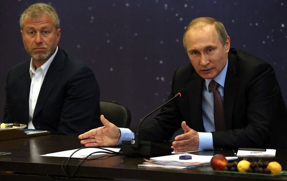 Roman Abramovich e Vladimir Putin