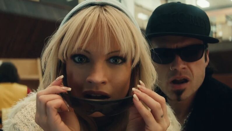 Pam & Tommy, Pamela Anderson, Tommy Lee, Sebastian Stan, Lily James