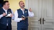 Os Turistas
