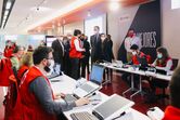 Filipe VI e Letizia na visita à Cruz Vermelha Espanhola