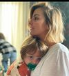 Jessica Athayde com o filho