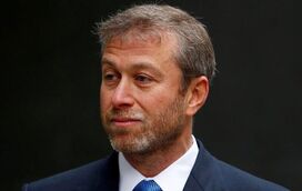 Roman Abramovich e negociadores ucranianos com sintomas de envenenamento após reunião em Kiev