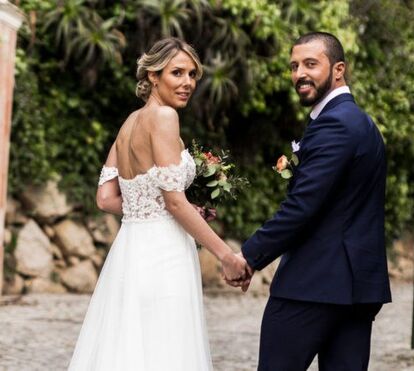 Dina de 'Casados' vinga-se da traição de Tiago Jaqueta e mostra-se abraçada a outro homem