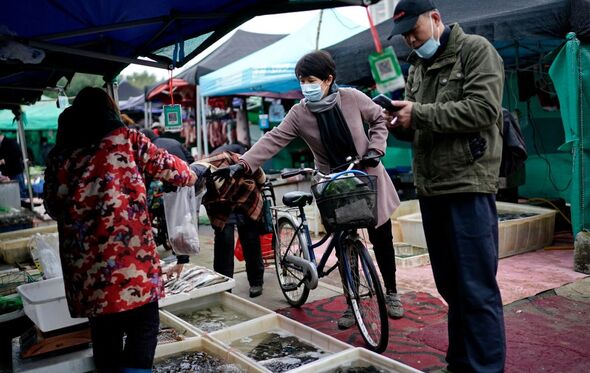 Mercado de Wuhan, onde tudo começou