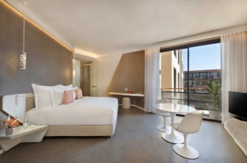 Hotel, Cristiano Ronaldo