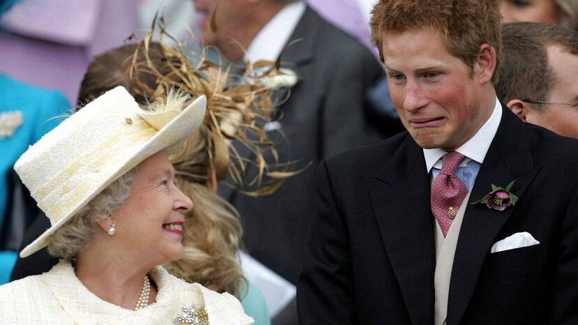 Rainha Isabel II, príncipe Harry 