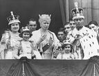 Rainha Isabel II, Rainha-mãe
