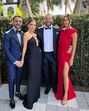 Eva Longoria com amigos