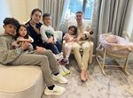 Ronaldo, Georgina, filhos e a bebé gémea 
