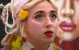 Marie está em desespero depois de ter sido assaltada