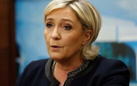 Depois de dois casamentos falhados, Marine Le Pen vive agora com uma mulher e assume que é "mais fácil"