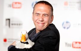 Morreu Gilbert Gottfried, famoso ator e comediante norte-americano