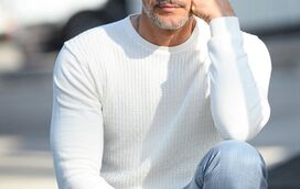 Maria Botelho Moniz enganou os espetadores da TVI mas nós descobrimos onde está afinal Cláudio Ramos