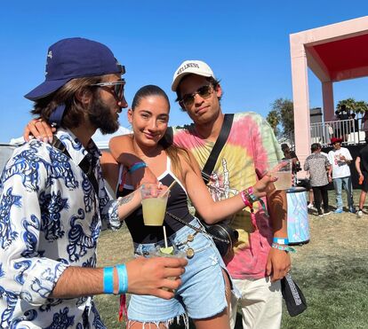 Matilde e José Mourinho divertem-se no Coachella