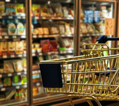 'Pessoas a açambarcar, pessoas à porrada': Caos nos supermercados relatado por atriz conhecida