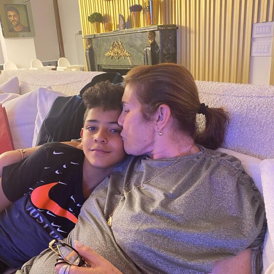 Dolores Aveiro e Cristiano Júnior