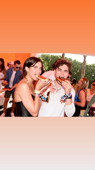 Sara Sampaio e Zac Frognowski 