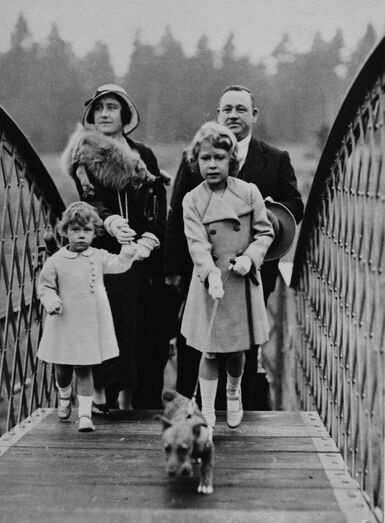 Isabel II num passeio em família 
