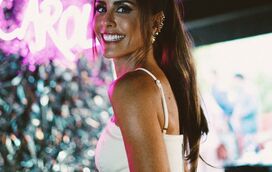 Muita dança, comida, bebida e beijos de paixão. A festa de aniversário de Carolina Patrocínio