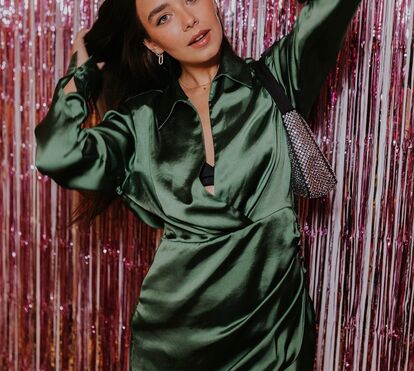 Quer ser a convidada mais elegante da festa? O segredo é escolher bem o vestido