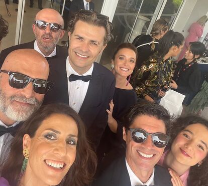 Albano Jerónimo brilha com a mulher Francisca Van Zeller, em noite de estreia em Cannes de 'Restos do Vento', de Tiago Guedes