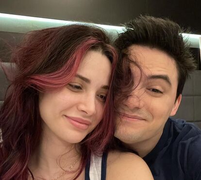 Bruna Gomes com o ex-namorado, o youtuber brasileiro Felipe Neto