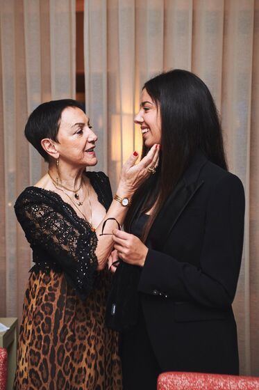  Constança e Ivete Oliveira