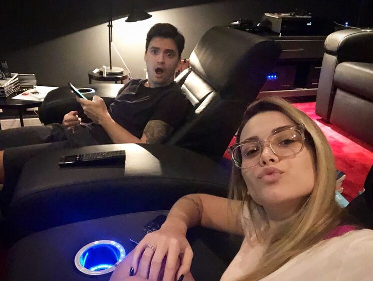 Bruna Gomes e Felipe Neto