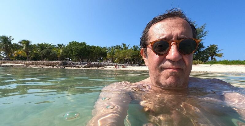 Férias a valer: A pausa de Rui Veloso nos cenário idílicos de Moçambique