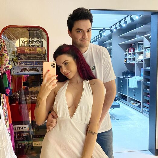 Bruna Gomes e Felipe Neto