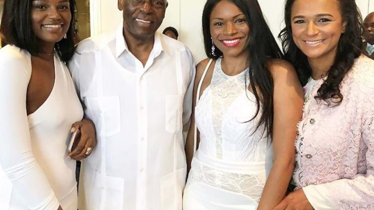 A princesa de Angola, o músico, a influencer, o filho secreto.. foto imagem foto