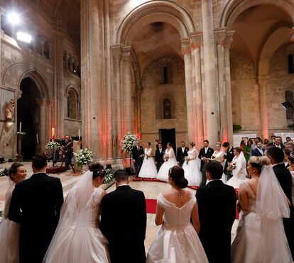 Meu rico Santo António! As imagens emocionantes dos casamentos mais aguardados do ano