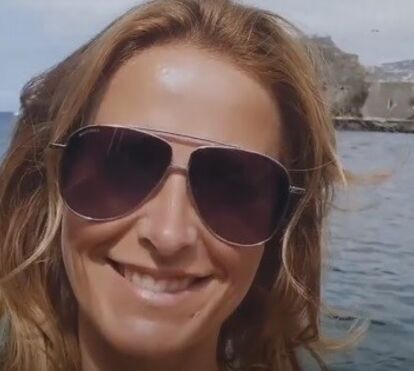 Cristina Ferreira quis mostrar-se a banhos na Madeira mas apanhou quem não devia