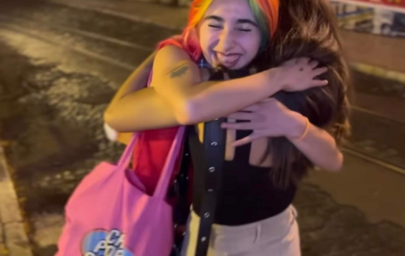 O reencontro de Marie e Bruna no Santo António