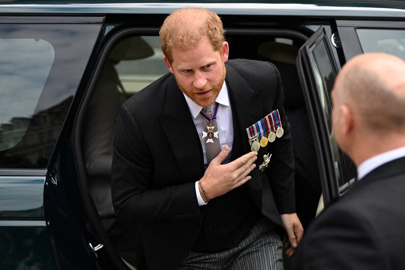 Harry e Meghan de volta junto da família real britânica na Missa do Jubileu de Platina de Isabel II
