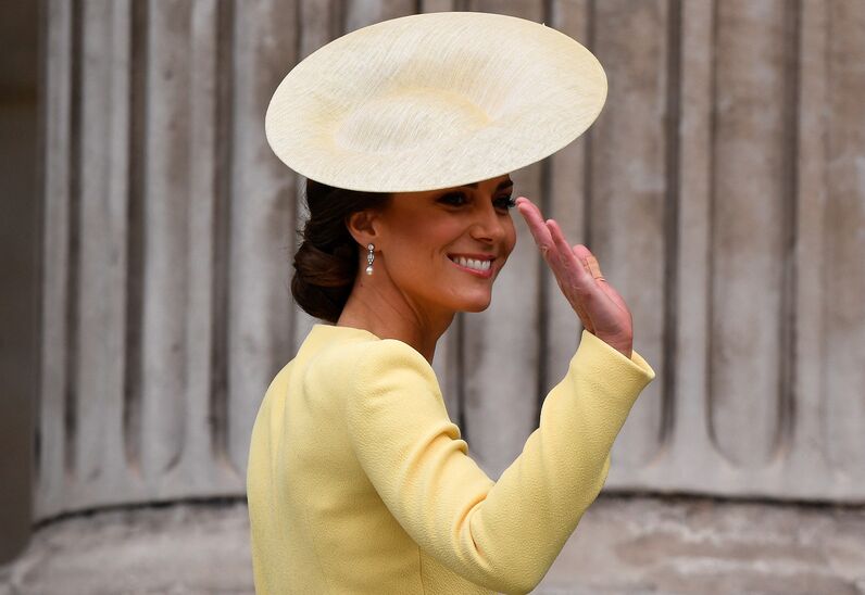 Harry e Meghan de volta junto da família real britânica na Missa do Jubileu de Platina de Isabel II
