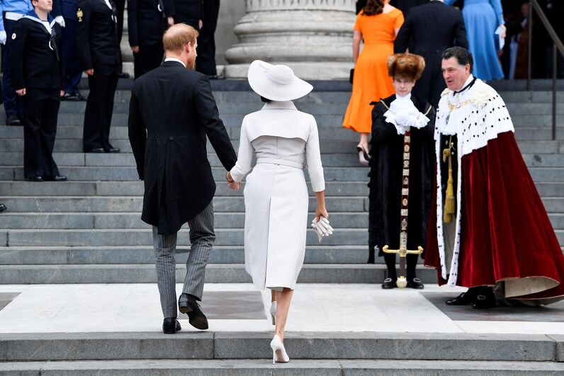 Harry e Meghan de volta junto da família real britânica na Missa do Jubileu de Platina de Isabel II