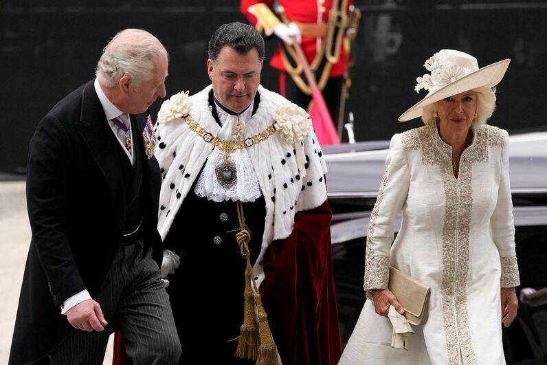Harry e Meghan de volta junto da família real britânica na Missa do Jubileu de Platina de Isabel II