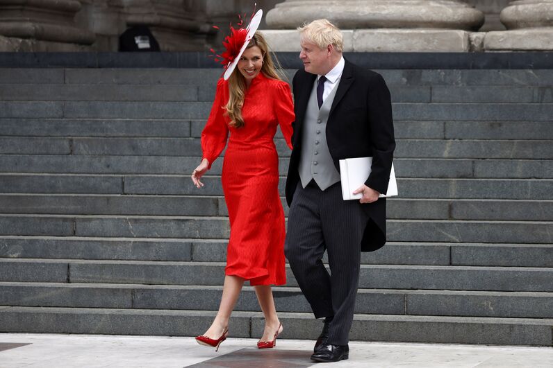 Harry e Meghan de volta junto da família real britânica na Missa do Jubileu de Platina de Isabel II