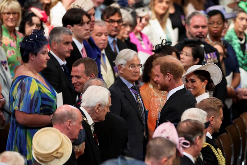 Harry e Meghan de volta junto da família real britânica na Missa do Jubileu de Platina de Isabel II