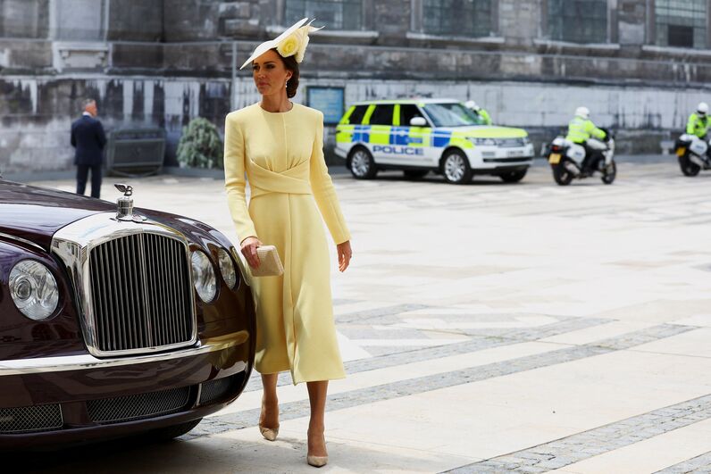 A elegância real na missa de homenagem à rainha Isabel II