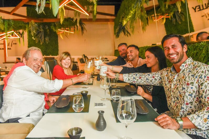 Francisco Macau e Sara na 'Warm up Summer FLASH!' no Sky Valley Vilamoura 