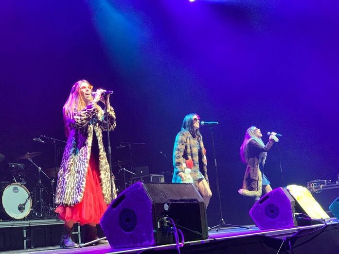 Las Ketchup
